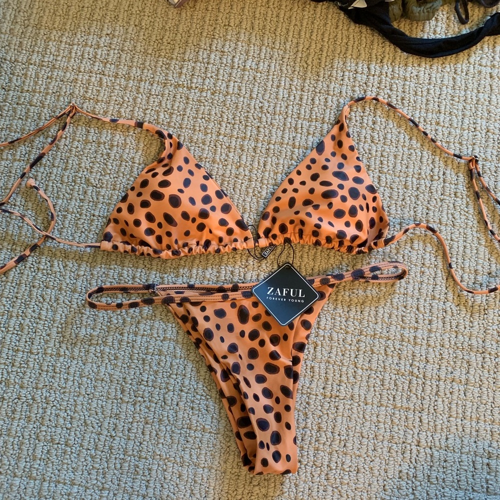 Cheeta bikini